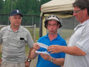 En 2012 à St-Germain (entouré de Guy Martel et Denis Chaput).